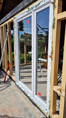 2-flügelige Kunststoffbalkontür